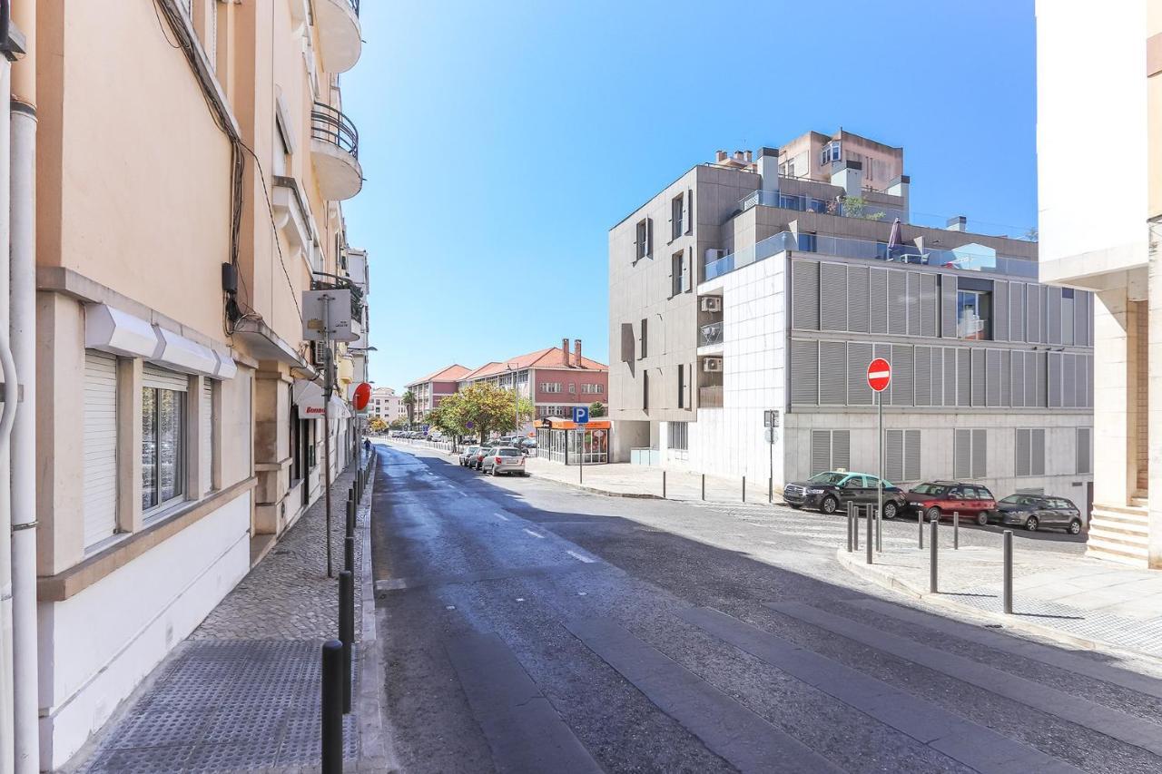 Penha De Franca Terrace By Homing Lisboa Exterior foto